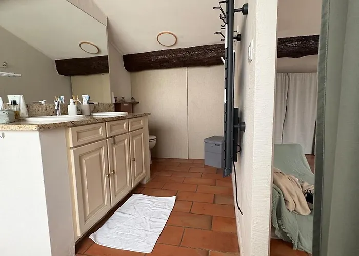 La Vigneronne 펜션 *